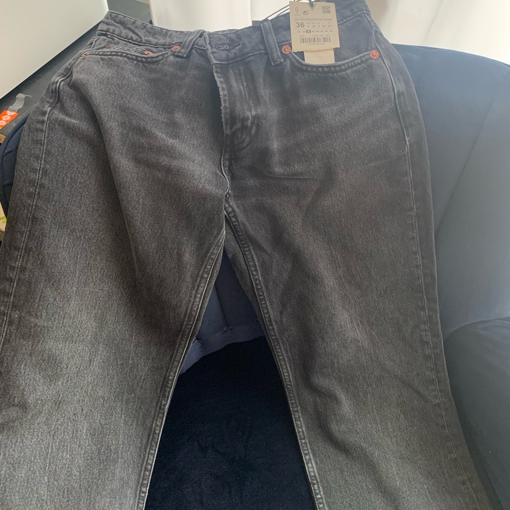 Black Jeans